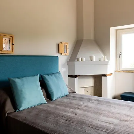 Casale Delle Lavande Bed & Breakfast *