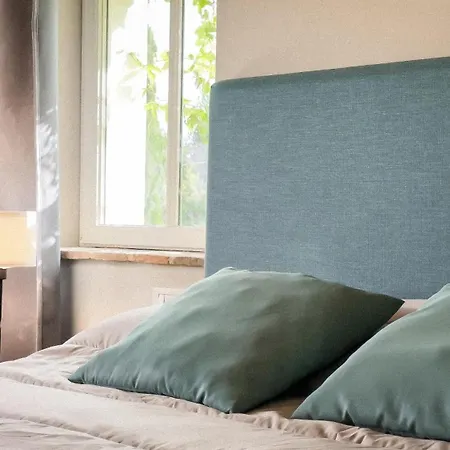 Casale Delle Lavande Bed & Breakfast