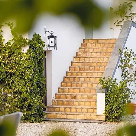 Casale Delle Lavande Bed & Breakfast